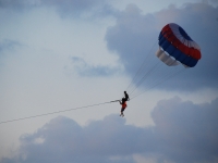 Парашютист с интсруктором