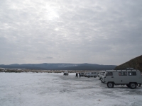 Буханки на льду Байкала